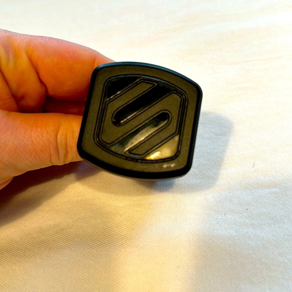 Vehicle Phone Magnet